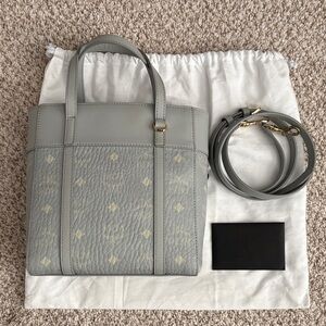 MCM mini shopper